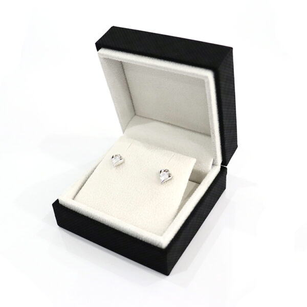 Efektná darčeková krabička na papierové šperky