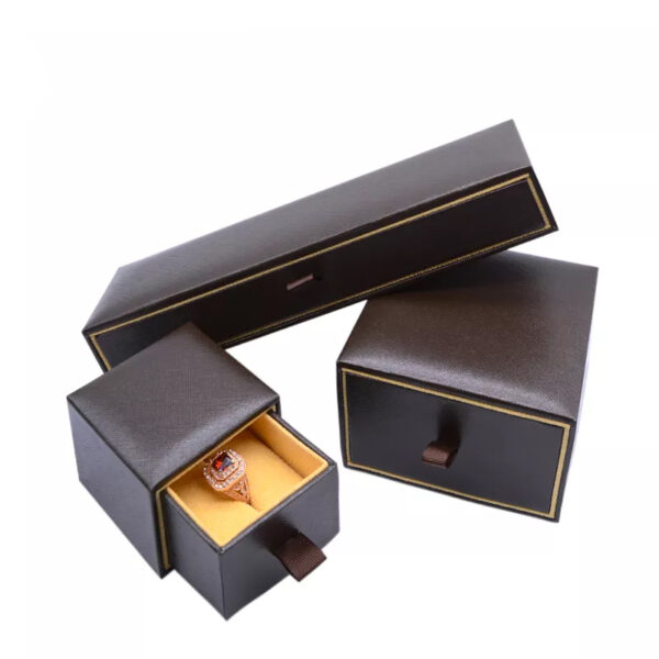 Customized Jewelry Packaging Boxes