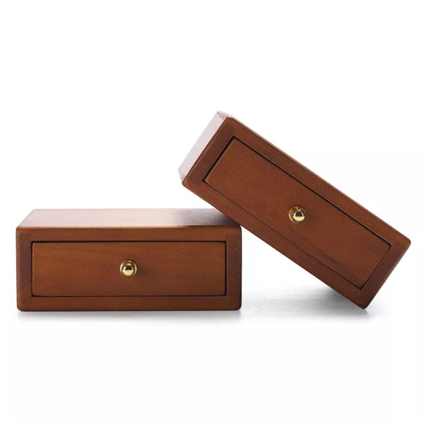 Κουτί κοσμημάτων από μασίφ ξύλο